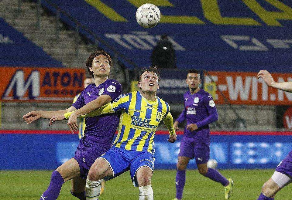 往伴随高负 往伴随高负